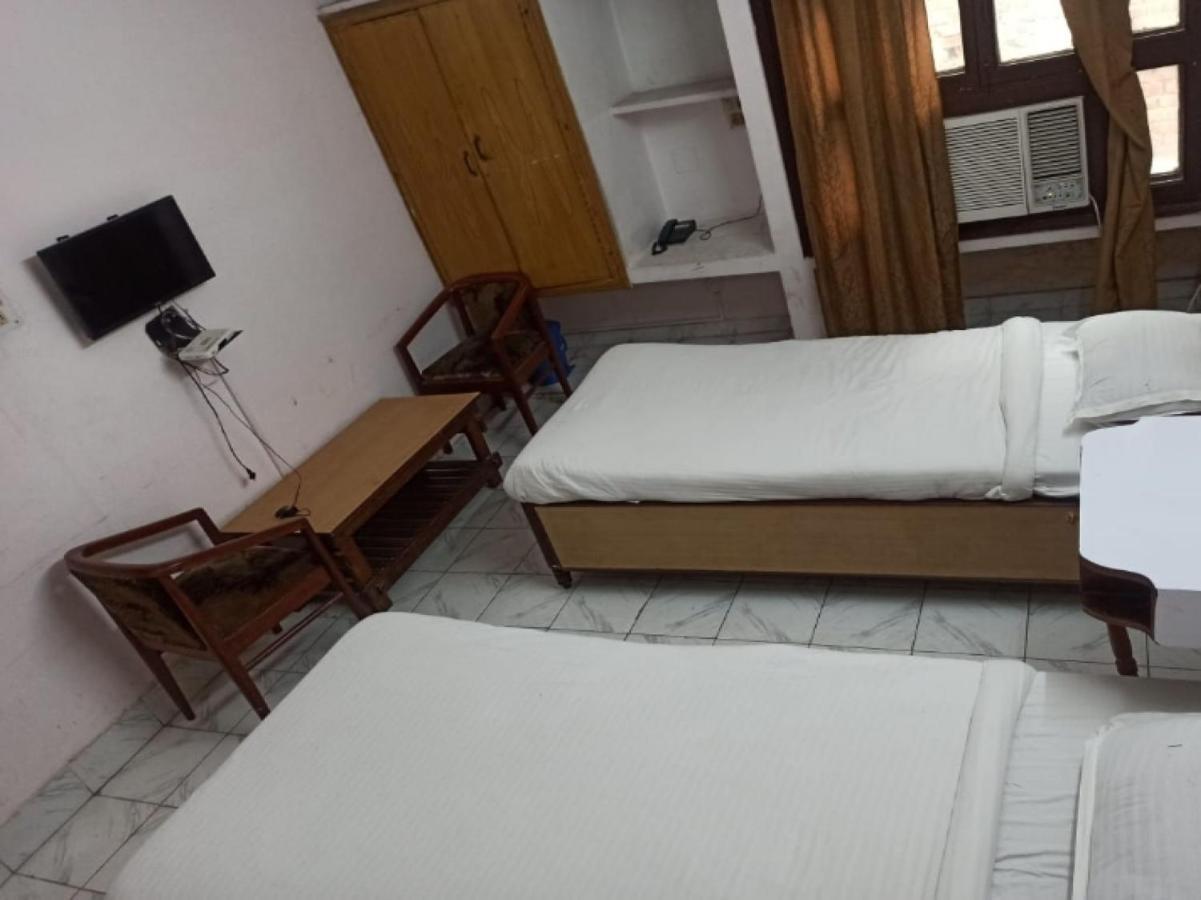 Oyo 80830 Hotel Buddha International Bodh Gaja Zewnętrze zdjęcie