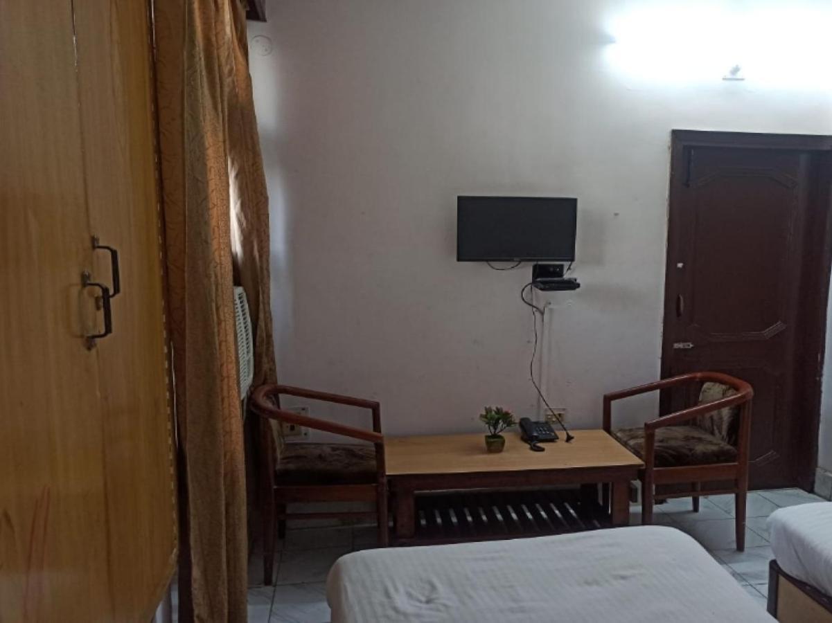 Oyo 80830 Hotel Buddha International Bodh Gaja Zewnętrze zdjęcie